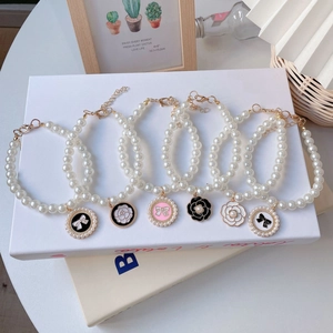 Elegant Pet Artificial Pearl Collar With Camellia Bow Pendant Adjustable Jewelry For Cats And Dogs French Style Animal Accessories