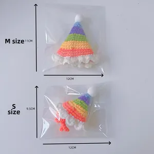 Chapeau arc-en-ciel au crochet pour animaux tailles M et S avec détails de mesures