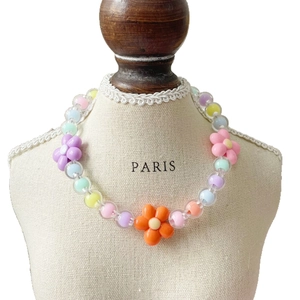 Collier de perles macaron pour animaux avec fleurs 3D en résine pour chats et chiens