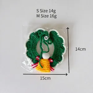 Green and white knitted pet Christmas collar with bell and bow for cats and dogs