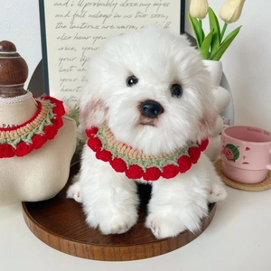 Handmade Crochet Tulip Pet Christmas Scarf Knitting Wool Cat Dog Collar Cute Floral Warm Winter Pet Decorative Neckband