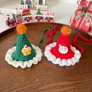 Set cappellini natalizi in maglia per gatti con Babbo Natale e stella in rosso e verde