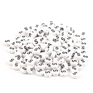 7x4mm white acrylic flat round alphabet beads with black S letter for DIY jewelry making