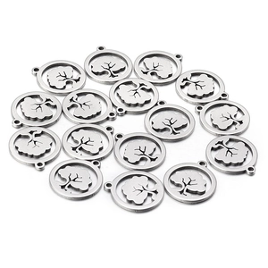 Détail du pendentif arbre rond creux en acier inoxydable pour création de bijoux