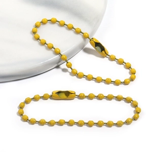 Détail de chaînes à billes laquées jaune vif de 12 cm avec connecteurs pour bijoux DIY