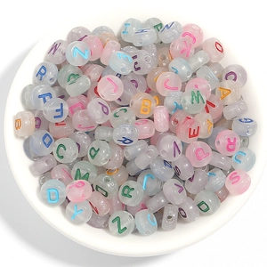 Perles alphabet en acrylique lumineuses colorées pour la création de bracelets DIY