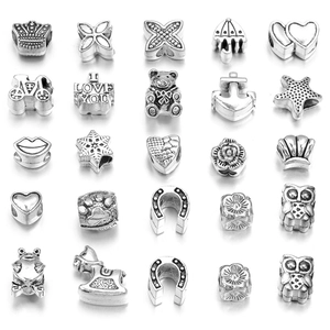 Perles et breloques argent vintage DIY pour bracelets et colliers assorties