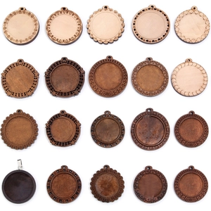 20 styles of assorted round wooden pendant trays with natural grain and unique carvings