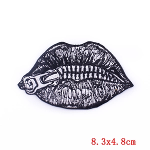 Lip zipper punk embroidery patch in black and white, 8.3x4.8cm iron on clothing DIY