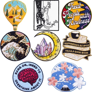 Embroidered Patches For Clothing DIY Iron On Sew On Japanese Wave Moon Crystal Mount Fuji Heart Patch For Jacket Bag Hat