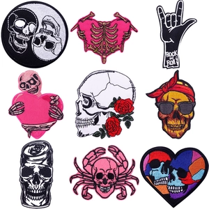 Écussons Brodés de Crâne Punk Gothique pour Vêtements DIY À Repasser À Coudre Appliques Brodées pour Vestes Sacs À Dos Décor