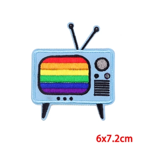 Retro TV embroidered patch with rainbow screen for DIY clothing decoration 6x7.2cm