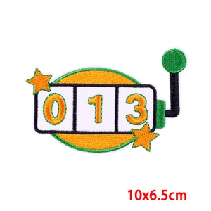 Detailed embroidery of slot machine patch with stars, measuring 10x6.5cm for DIY crafts