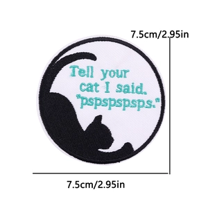 Detail of round cat patch with 'pspspspsps' embroidery, size 7.5cm for DIY apparel