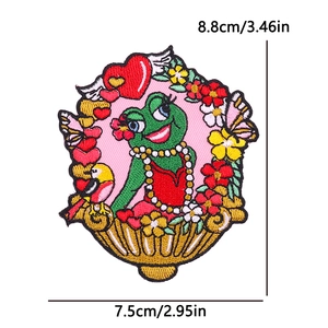 Green frog embroidered patch with pearls and red dress for Oeteldonk DIY carnival