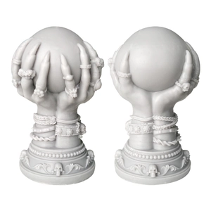 Support de boule de cristal main squelettique gothique avec base crâne en résine