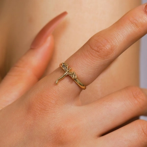 Elegant punk style golden flying dragon open ring jewelry piece for women's fashion