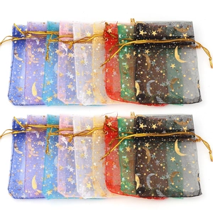 Organza-Geschenkbeutel mit goldenem Kordelzug für Schmuckverpackung in verschiedenen Farben