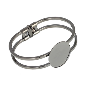 Detailed macro view of gunmetal bezel bracelet for 25mm DIY jewelry settings