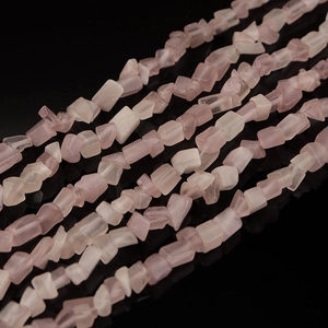 Natur-Rosenquarz-Splitterperlen in zartrosa, ideal für DIY-Schmuck und Armbänder