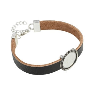 DIY Lederarmband in Schwarz mit runder silberner Fassung und verstellbarem Verschluss