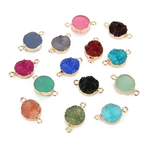 13 bunte runde Druzy-Anhänger mit Goldrand für DIY-Schmuckherstellung im 5er-Pack Set