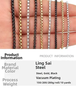 Vue macro de chaînes box en acier inoxydable argent, or et noir pour la création de bijoux