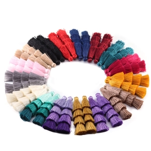 Pendentifs à glands colorés à 4 couches disposés en cercle pour bijoux DIY et artisanat