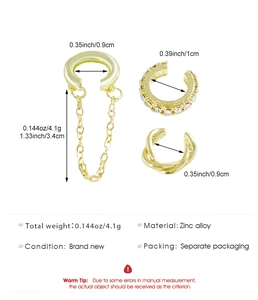 Detaillierte Spezifikationen für ein 3-teiliges goldene Ohrklemmen-Set mit Kette