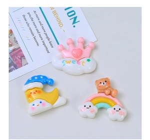 Set di accessori in resina con luna, orso nuvola e corona per lavori creativi fai da te