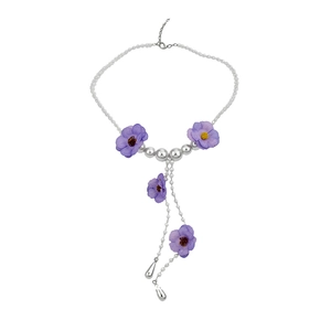 Elegante collana in stile coreano con fiori in tessuto viola e delicate nappe di perle