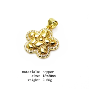 Detail van een 18x20mm koperen gouden hart hanger met micro-gezette zirkoon accenten