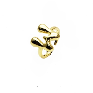 Nahaufnahme des verstellbaren Rings im Liquid-Metal-Stil mit 14k Goldbeschichtung