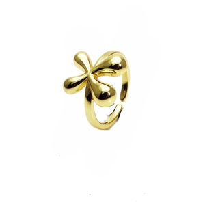 Detailansicht verstellbarer 14k vergoldeter Ring mit poliertem Kleeblatt-Design