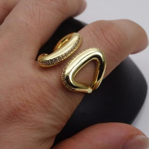 Adjustable 14k gold plated ring with micro-p鑲 zircon stones and heart shape design