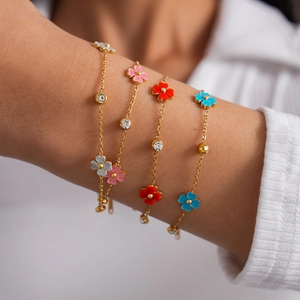 Exquisita Pulsera de Flor de Acero Inoxidable Circonia para Mujer Chapado en Oro Concha Incrustada Dulce Moda Elegante Joyería Regalo