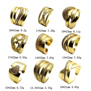 Verstellbare Zirkonia-Ringe mit 14k Goldbeschichtung und geometrischen Designs