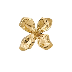 Statement gold metallic flower ring with textured petals for a luxury look