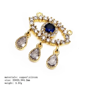Goldener Evil Eye Anhänger mit blauem Zirkon-Herz und Wassertropfen-Zirkon-Anhängern