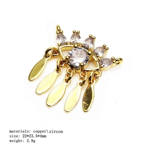 Böses Auge Herzanhänger mit Zirkonia und Quasten aus vergoldetem Kupfer für DIY Schmuck