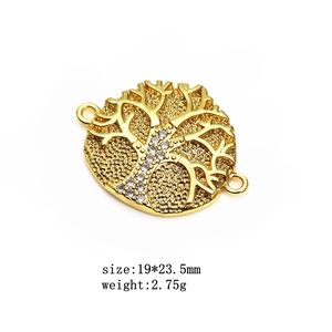 Dettaglio connettore albero della vita dorato con zirconi per creazione di bracciali DIY