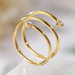 Bague ouverte à triple spirale plaquée or avec zircons pour femmes, style minimaliste