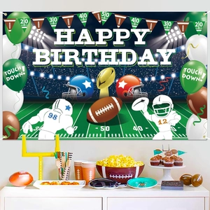 Bannière d'anniversaire thème rugby avec terrain vert et joueurs de football