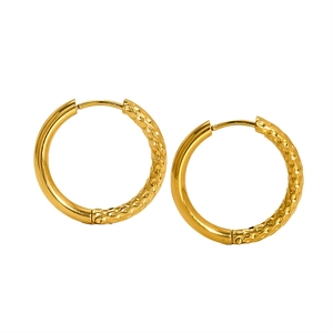 Gold-plated stainless steel hoop earrings with textured hammered finish design
