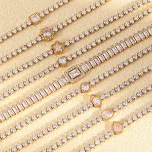 Bracciali tennis di lusso in acciaio inossidabile placcato oro 18K con zirconi bianchi