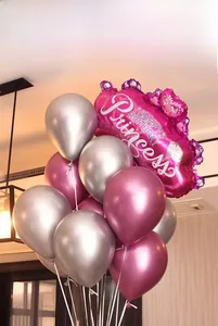 Metallic balloon set with fuchsia crown Happy Birthday design and shiny latex spheres
