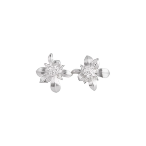 Elegantes pendientes de flor de plata con circonitas brillantes de estilo retro francés