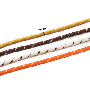 Detailansicht von 5mm bunten Polyesterkordeln in Gelb Braun Weiß und Orangetönen