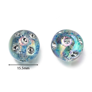 Λεπτομέρεια ακρυλικής χάντρας UV 15,5mm με μπλε γκλίτερ και ασημί εγκοπές