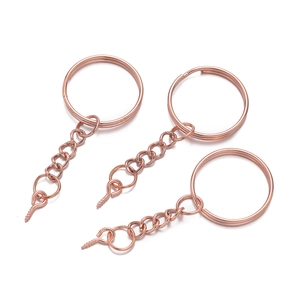Details von roségoldenen 25mm Schlüsselringen mit Kette und Ringschrauben-Stiften